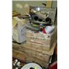 Image 1 : PALLET OF VANITY MIRRORS,TAPS,ETC