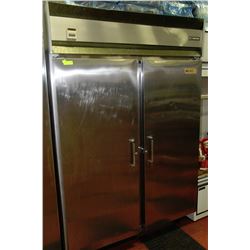 FROSTER DOUBLE DOOR FREEZER