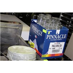 BOX OF 49 GLASS CUPS + 8 PLATES