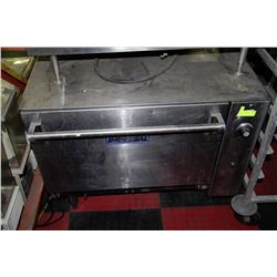 COMMERCIAL OVEN