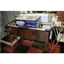 ME 1 NEW TRIPLE WELL SINK