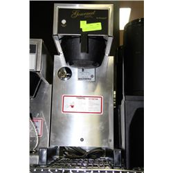 BLOOMFIELD GOURMET COFFEE MACHINE WITH 4 THERMOS