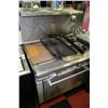 Image 1 : ROYAL FLAT GRILL WITH 4 BURNER & OVEN