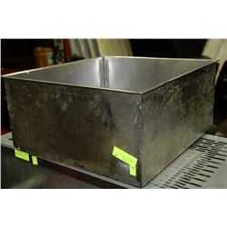 ALUMINUM BAR WELL