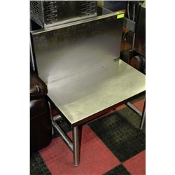 S/S COMMERCIAL STAND