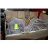 Image 1 : BOX OF 36 WINE GLASSES