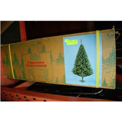 SUPERIOR SPRUCE CHRISTMAS TREE - 6-1/2'