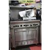 Image 1 : COMMERCIAL RESTAURANT STYLE OVEN, STOVE