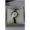 Image 1 : YMKAE WOMEN'S WATCH - BLACK STRAP