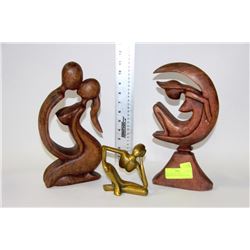 PAIR OF WOOD CARVED ORNAMENTS WITH BRASS FIGURE