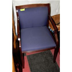 BLUE OFFICE CHAIR