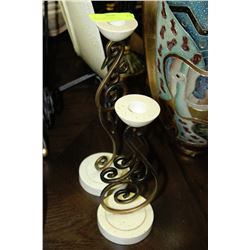 PAIR OF BIRD DESIGN CANDLEHOLDER W/ VASE