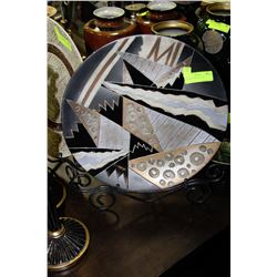 ABSTRACT DISPLAY PLATE