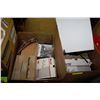 Image 1 : 2 BOXES OF FAUCETS