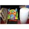 Image 1 : ELECTRONIC TODDLER WALKER, DIAPER PALE & BABY GATE