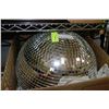 Image 1 : PROFESSIONAL GRADE DISCO BALL