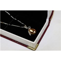 NECKLACE WITH SWAROVSKI CRYSTAL PENDANT