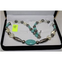 TURQOISE BEADED NECKLACE