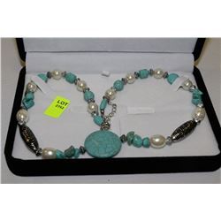 TURQOISE BEADED NECKLACE