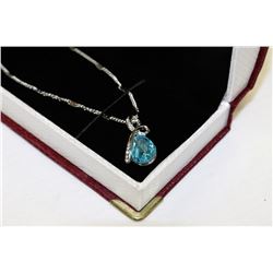 NECKLACE WITH SWAROVSKI CRYSTAL PENDANT - BLUE