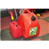 Image 1 : GROUPING OF GAS CANS
