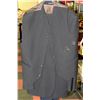 Image 1 : 3 PIECE ITALIAN MADE SUIT - SIZE 42