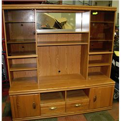 WOODEN ENTERTAINMENT CENTER