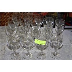 ESTATE 18PCS GLASS SET