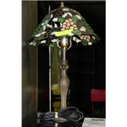 ESTATE STAIN GLASS LAMP