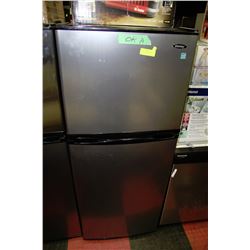 DANBY ENERGY STAR BLACK & STAINLESS APARTMENT