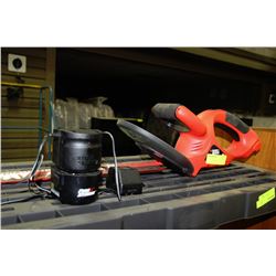 BLACK & DECKER CORDLESS HEDGE TRIMMER