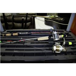 5 ICE FISHING RODS WITH 2 REELS