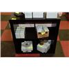 Image 1 : CUBED SHELF 31" X 31" X 15.5"