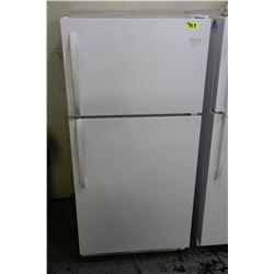 FRIGIDAIRE WHITE FRIDGE 28.5" WIDE X 60" HIGH