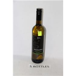 5 750ML BOTTLES OF GREYSTONE PARK SAUVIGNON BLANC