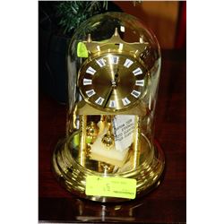 QUARTZ ANNIVERSARY CLOCK