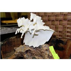 JOHN PERRY HORSES IN WAVE SHELL ORNAMENT