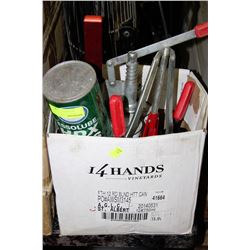 BOX WITH VINTAGE OIL CANS & CORKERS