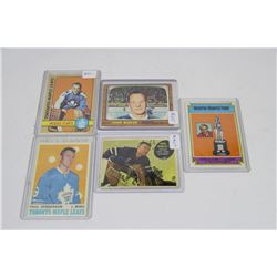 LOT OF 5 VINTAGE HOCKEY CARDS