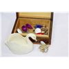 Image 1 : COSTUME JEWELLERY BOX W/ CONTENTS+ VINTAGE KENNETH
