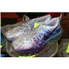 Image 1 : NIKE RUNNING SHOES - SIZE 6.5