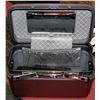 Image 1 : VINTAGE SAMSONITE MAKEUP KIT TRAVEL CASE