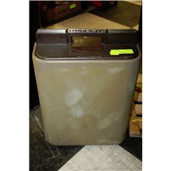 SAGA - SAF-D-POSIT FIREPROOF SAFE W/ KEY