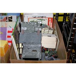 BOX WITH MEDIEVAL BATTLE BOOKS, MINIATURE
