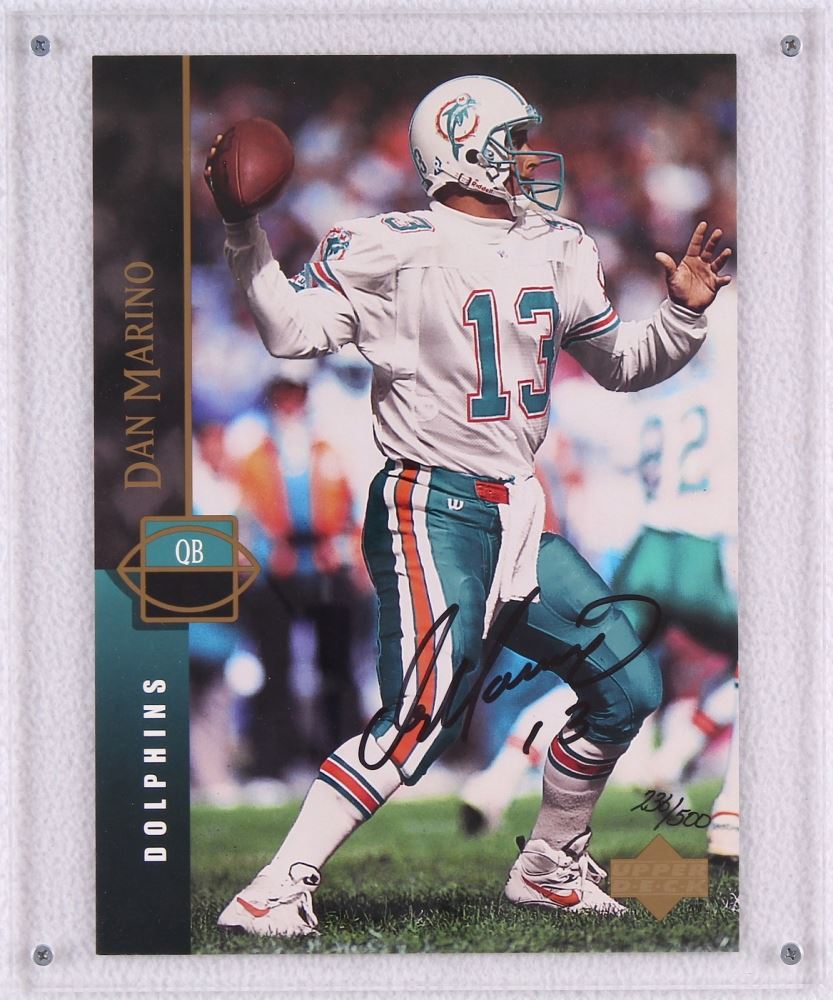 Dan Marino Signed Le 1994 Upper Deck Oversized Football Card