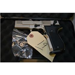 Walther ( Umarex USA ) Model CP 88 .177 cal 8 Shot Pellet Pistol w/ 102 mm bbl [ appears as new, in 