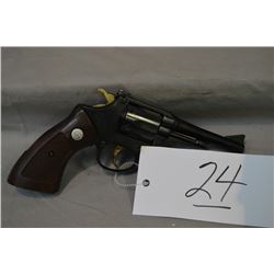 Taurus Model Sport .22 LR Cal 6 Shot Revolver w/ 102 mm bbl [ blued finish, checkered wooden Taurus 