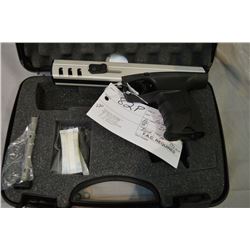Walther Model SP22 .22 LR cal 10 shot Semi Auto Pistol w/ 152 mm bbl [ appears as new in orig foam l