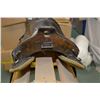 Image 2 : 1902 Pattern U.P Saddle stamped C Broad Arrow on side skirt , w/ brass horn added, stirrups pitted a