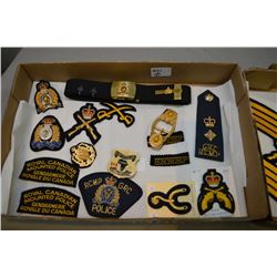 Tray Lot : Approx 16 RCMP Embroidered Badges